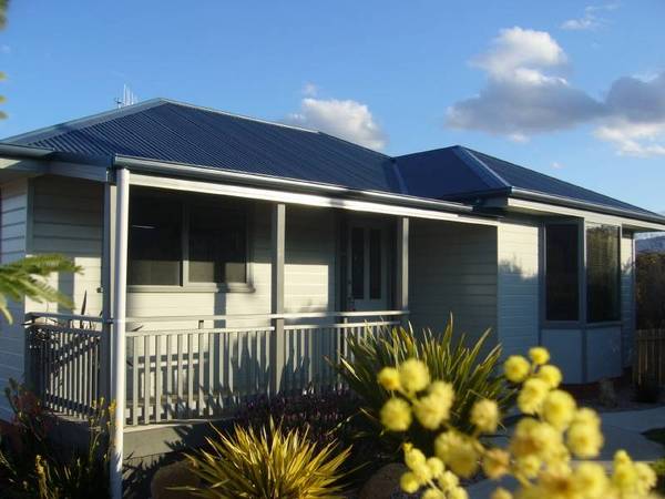 Perfect Position in Pelican Court AND its Affordable only $276,000 if you qualify for the First Home Owners Grant (only Picture