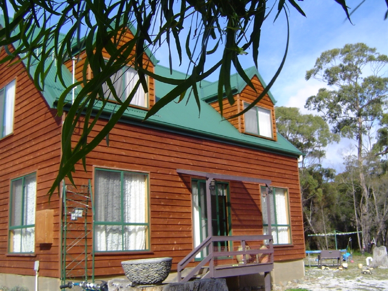 Rural Retreat 7 Acres of Pure Privacy !! Picture 2