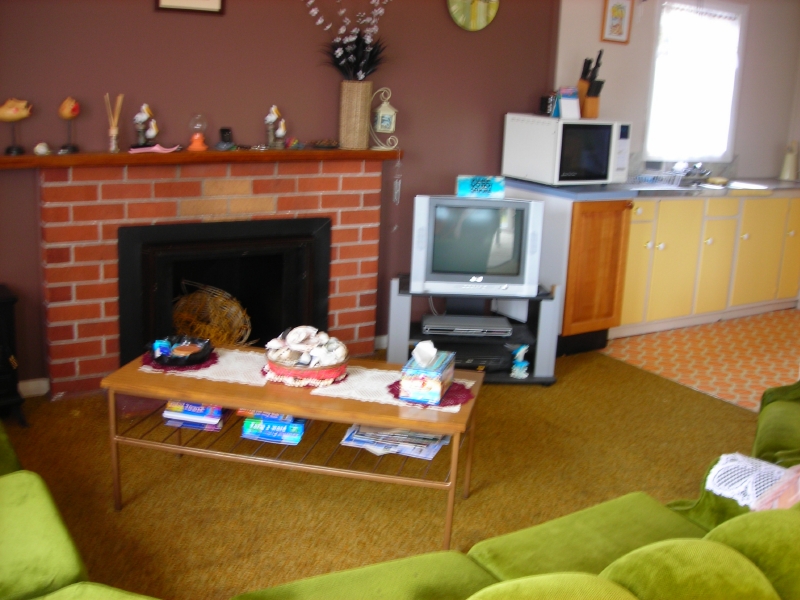 Hop, Skip & Jump to the Beach Picture 2