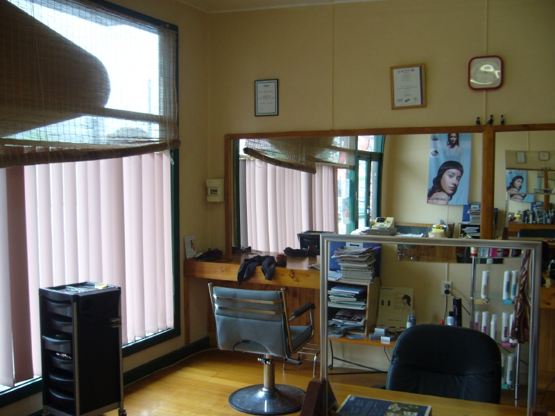 Did you want to be a HAIRDRESSER When you grew up????? Picture 1