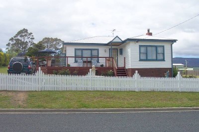 Care Free Relaxed Lifestyle can be Yours Picture