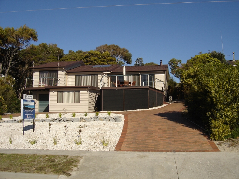 Bay Of Fires Beach House Picture 1