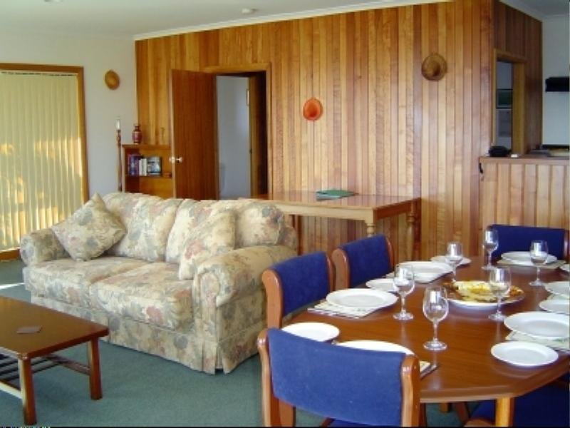 Humbugs - Bay Of Fires Picture 3