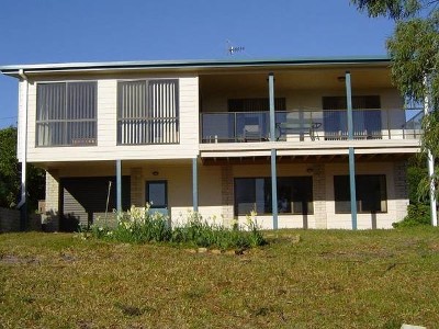 Lazy Wave Beach House Picture