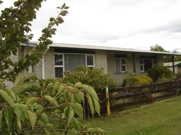 Family Home - Over the Road to Sports Complex Picture 1