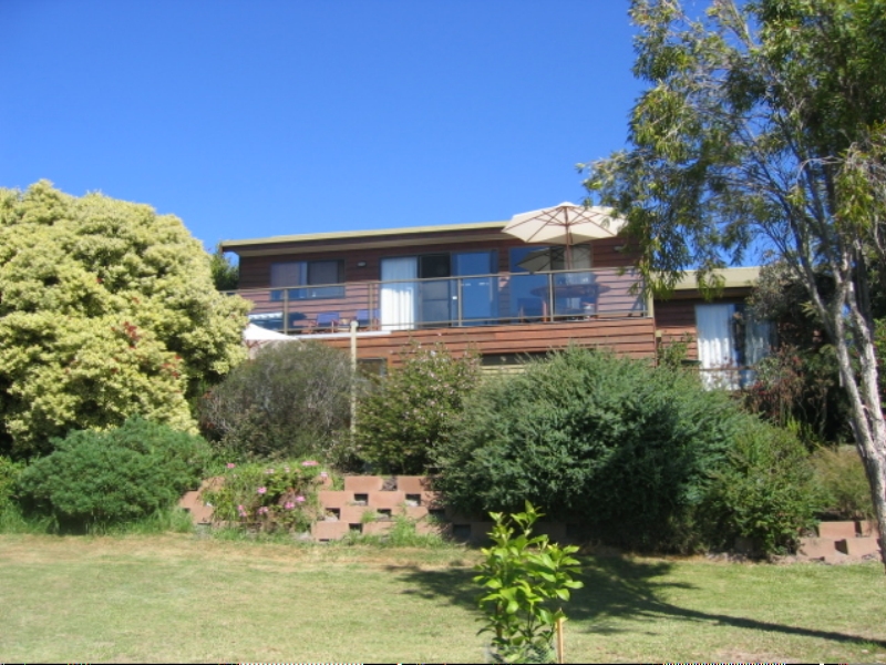 Binalong Coastal Waters Picture 1