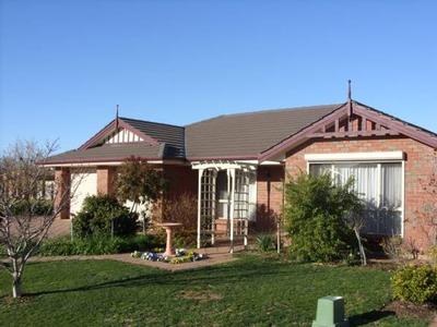 A rare find in Tanunda, executive living Picture