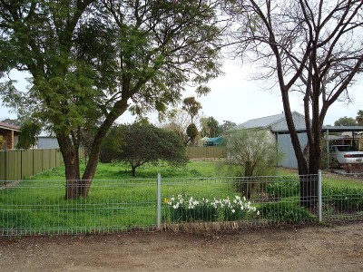 AFFORDABLE BLOCK IN GREAT LOCATION Picture