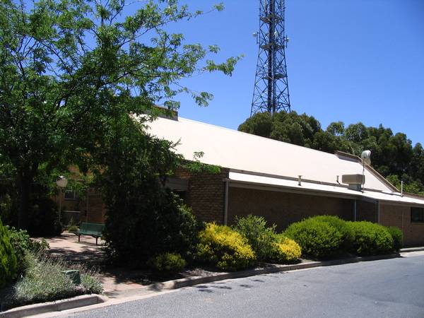 Commercial leasing opportunity in the heart of Nuriootpa Picture 2