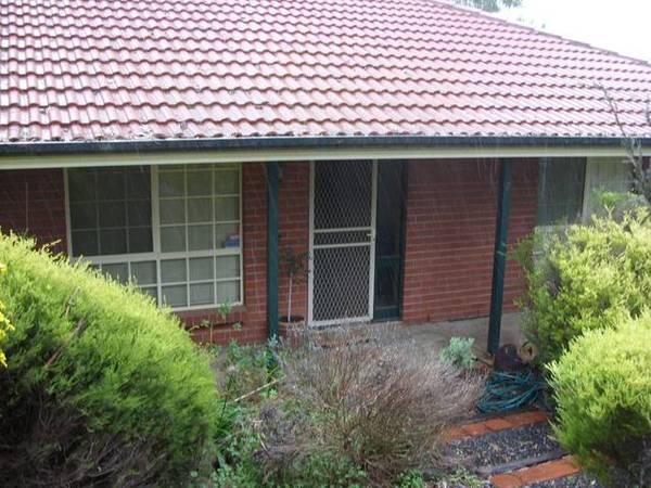 Comfortable Family Home Picture 1