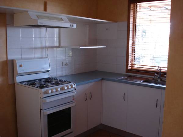 Comfortable Family Home Picture 2