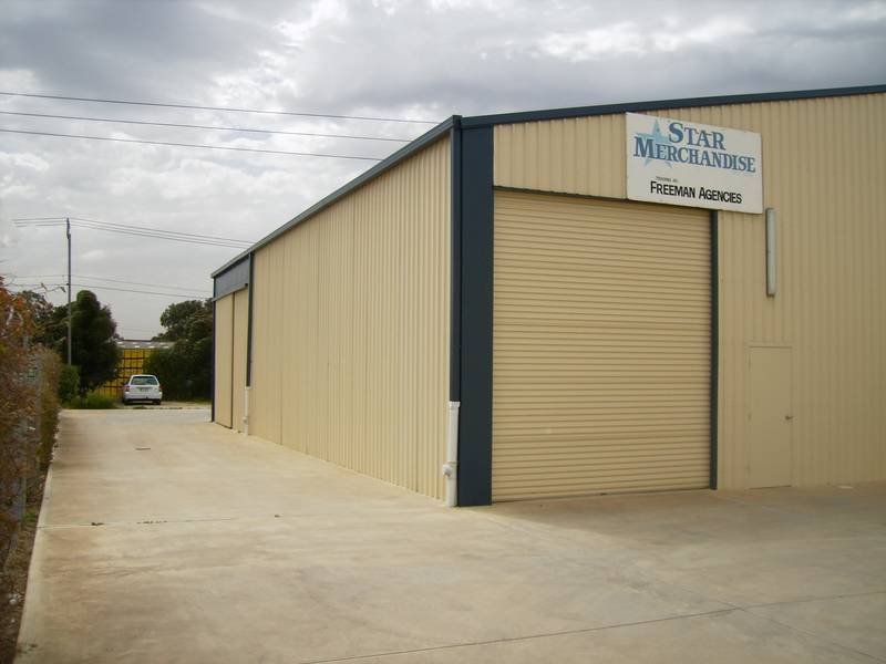 Warehouse/Office investment in prominent Northern suburbs location Picture 2