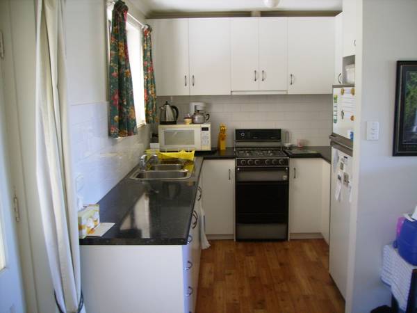 Ideal for Travellers or First Home Buyer/Investor Picture 2