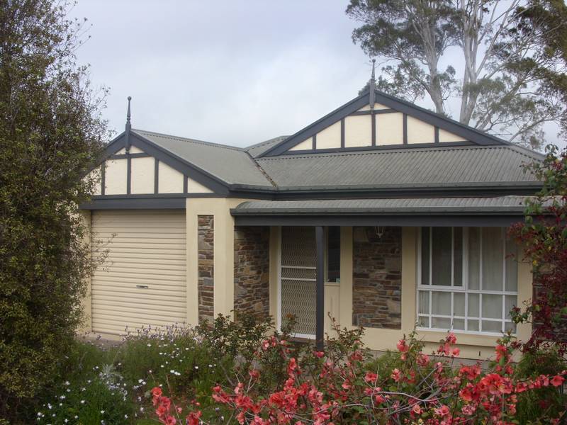 3 Bedroom Home In Top Location! Available early February Picture 1