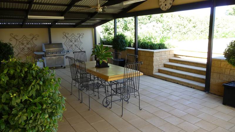 A unique residence where the quality shines through Picture 2