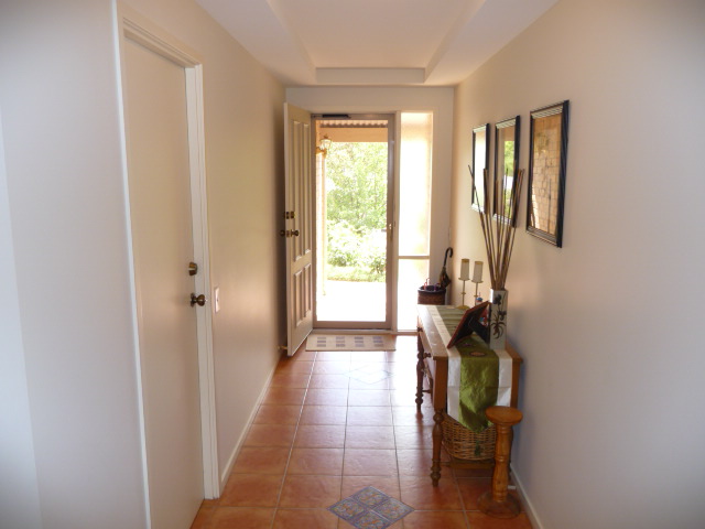 Position, Privacy and Presentation Picture 2