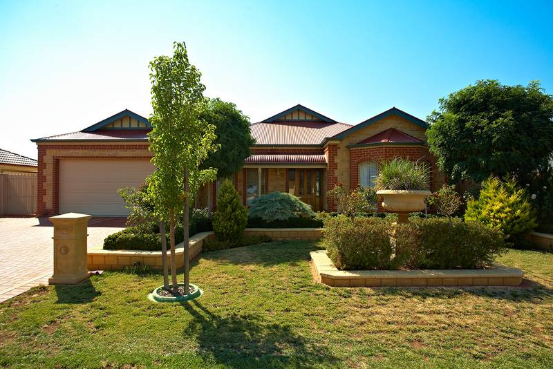 A Truly Beautiful Home Picture 1