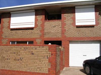 Spacious Townhouse in Tanunda Picture