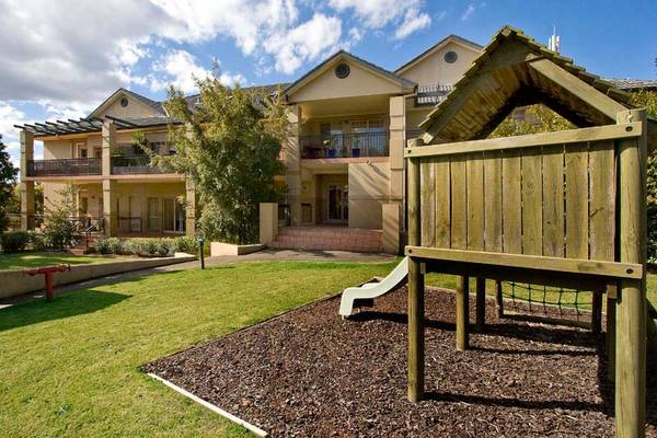 CONVENIENT LIVING Picture 2