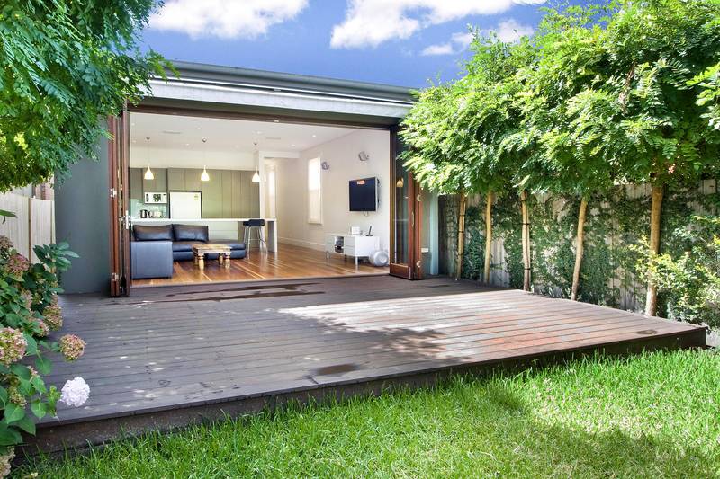 ABSOLUTELY STUNNING Picture