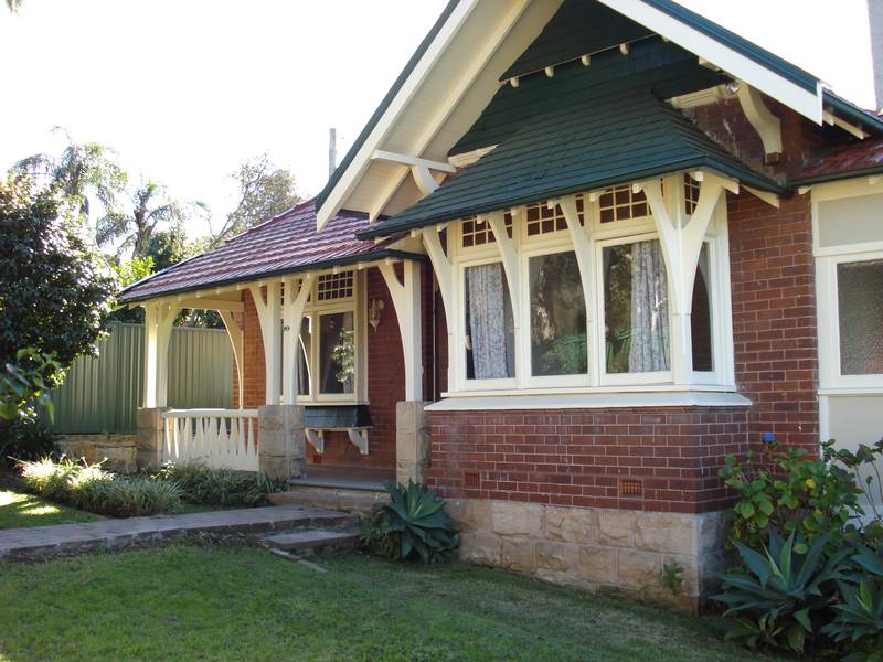 Large Federation Home in Best Location Picture 1