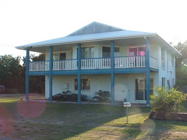 Beachside Home Picture 2