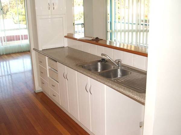 Beachside Home Picture 3