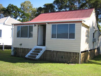 BARGIN! TWO BEDROOM HOME Picture