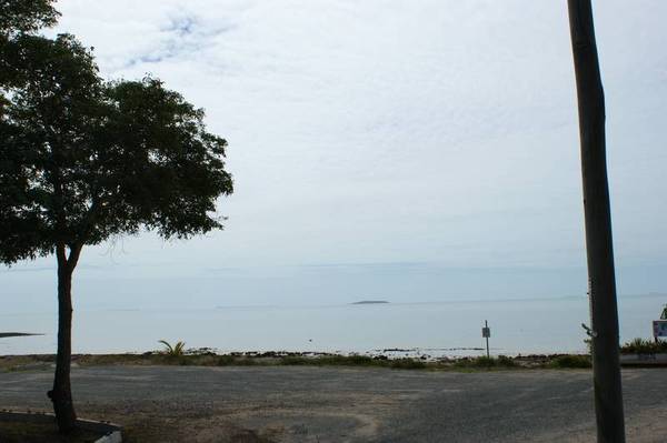 Prime Beachfront Position Picture 2