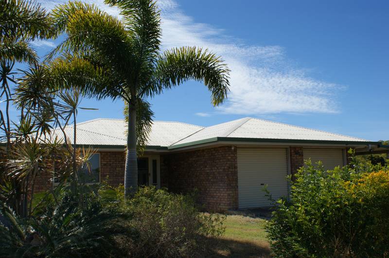 142 Grasstree Beach Road Picture 2