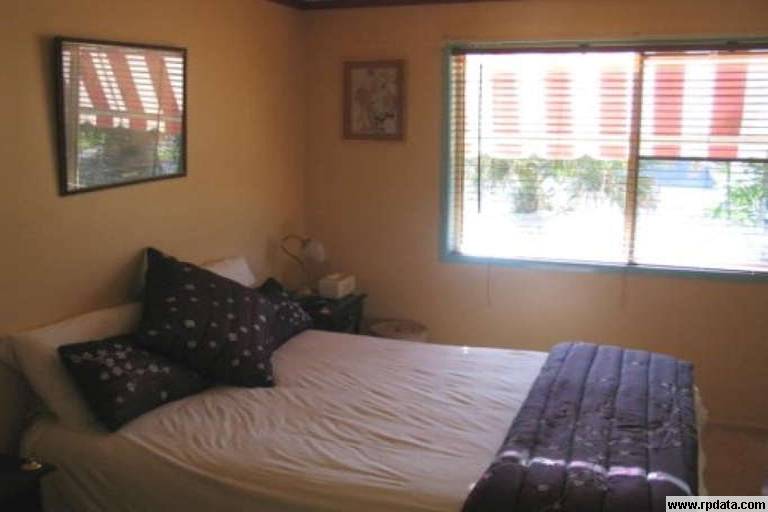 NEAT & TIDY Picture 3