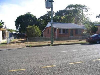 WALK TO TOWN Picture WALK TO TOWN Picture