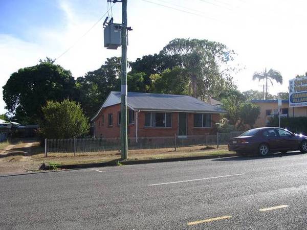 WALK TO TOWN Picture 3