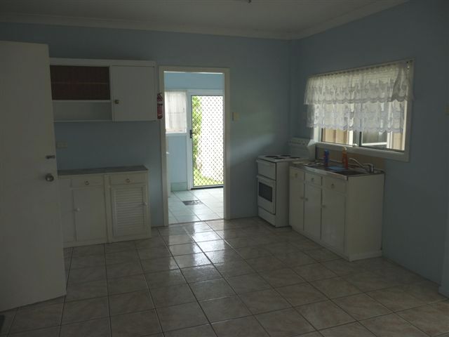 IN THE COUNTRY! Picture 2