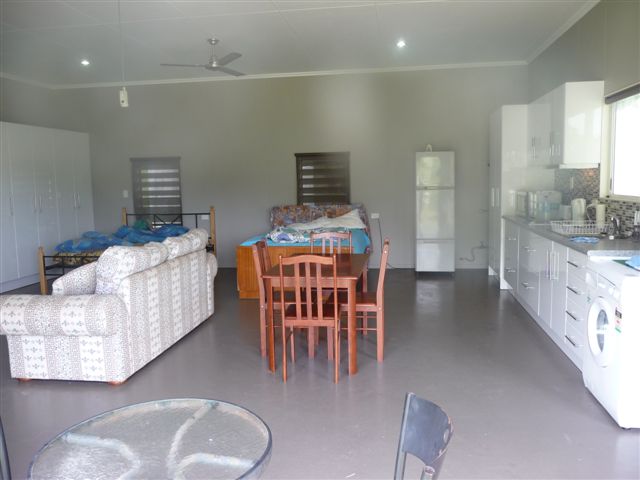 STUDIO APARTMENT WITH OCEAN VIEWS Picture