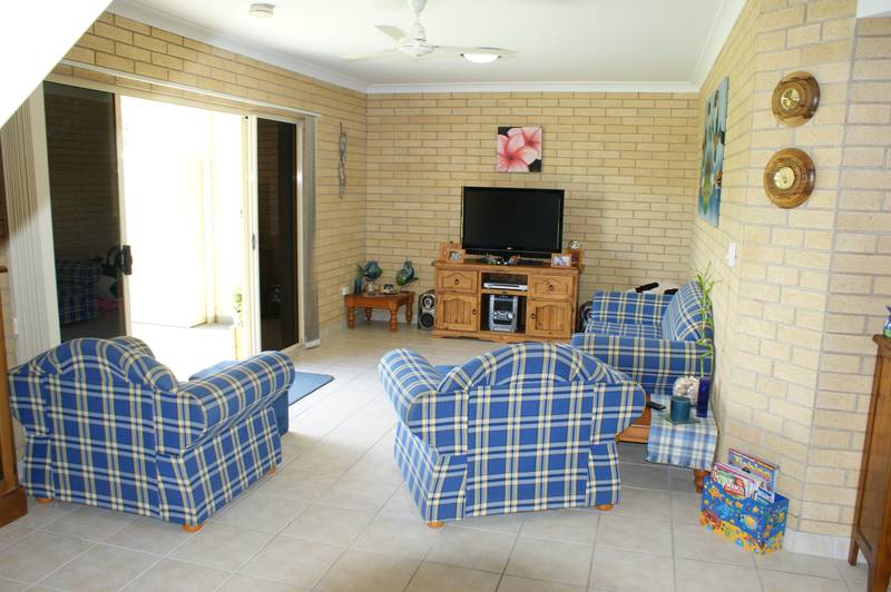 Sarina Beach Townhouse Picture