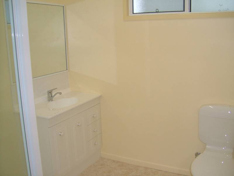 LIVE IN THE BEST PART OF TOWN Picture 3