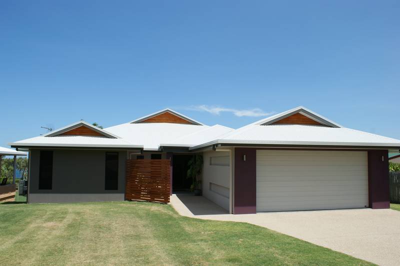 Simply Stunning. Picture 2