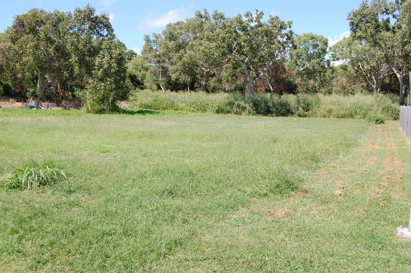 Quality Block Awaits New Home - PRICE REDUCED!!! Picture 3