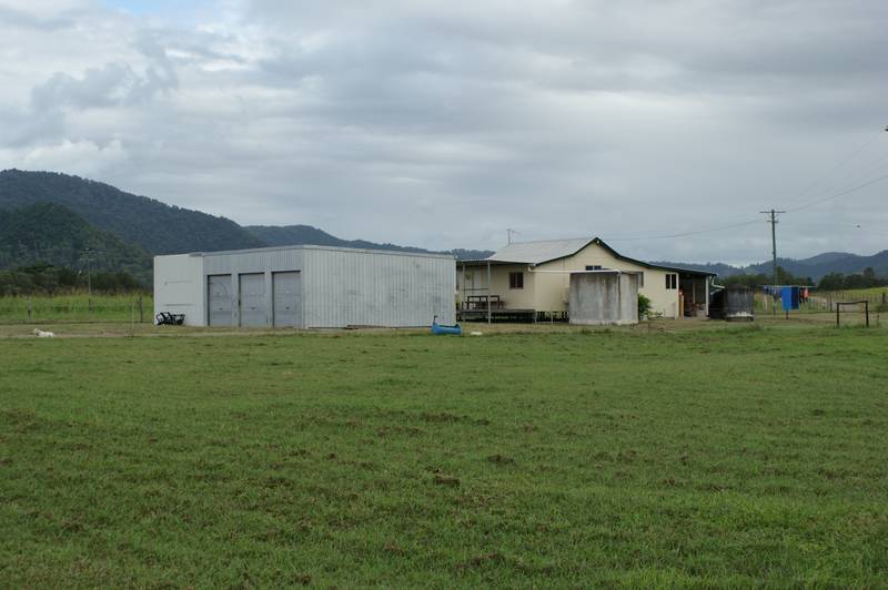 Country Cottage Picture 2