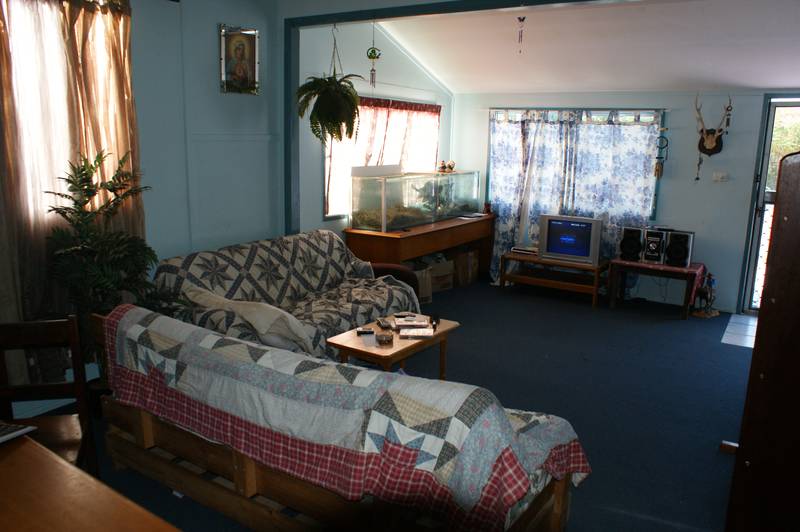 3 Bedroom Home under $300K!! Picture 3