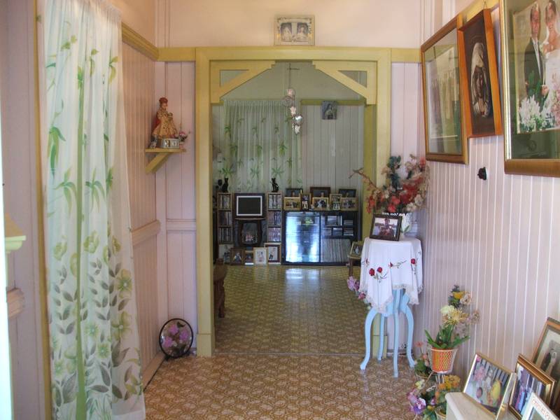 SetSale® Offers Close 5th October 2009 If Not Sold Prior Picture 2