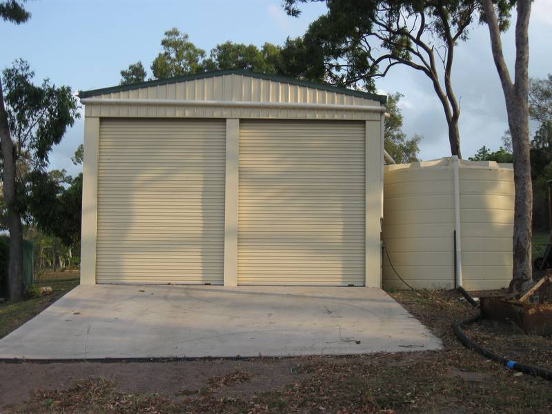 Rural Lifestyle by the Beach Picture 3