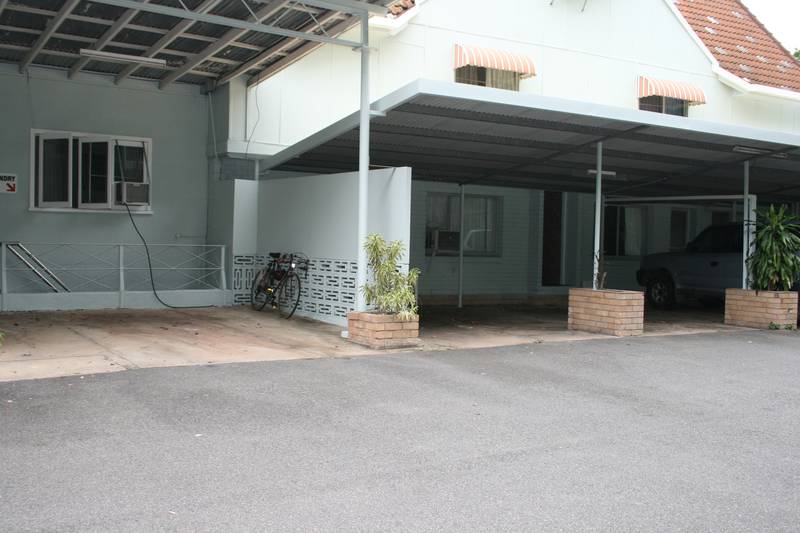 FULLY FURNISHED UNIT Picture 1