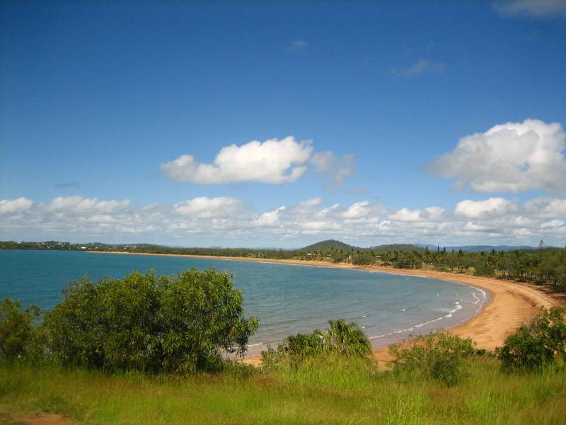 Build @ Grasstree Beach Picture 3