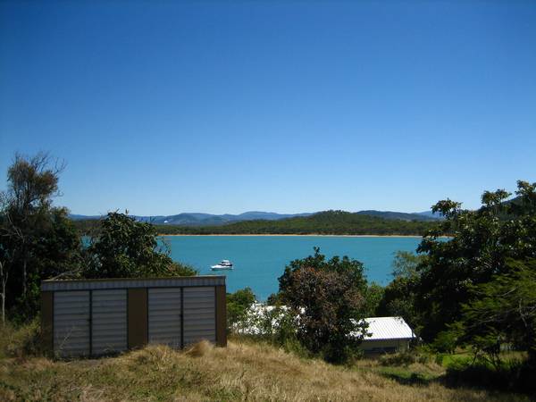 VIEWS, VIEWS, VIEWS Picture 3