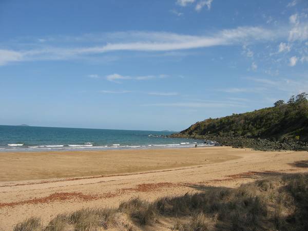 RELAX LISTEN TO THE WAVES...... Picture 1