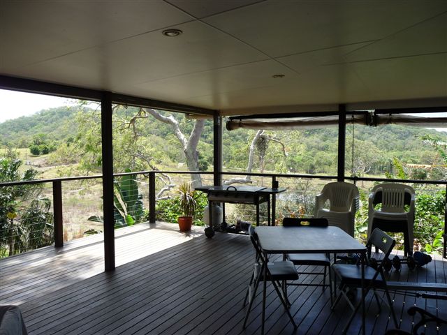 OCEAN VIEWS Picture 1