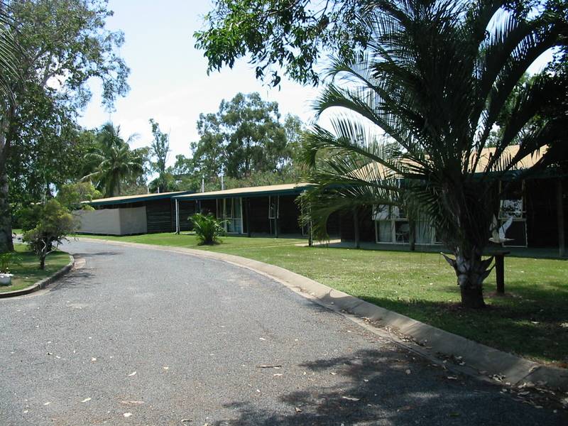 FULLY FURNISHED CABIN
LOCATED IN BUSH SETTINGS Picture 1