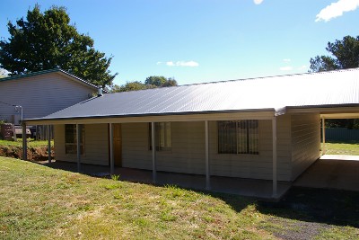 Brand new 3 bedroom home Picture